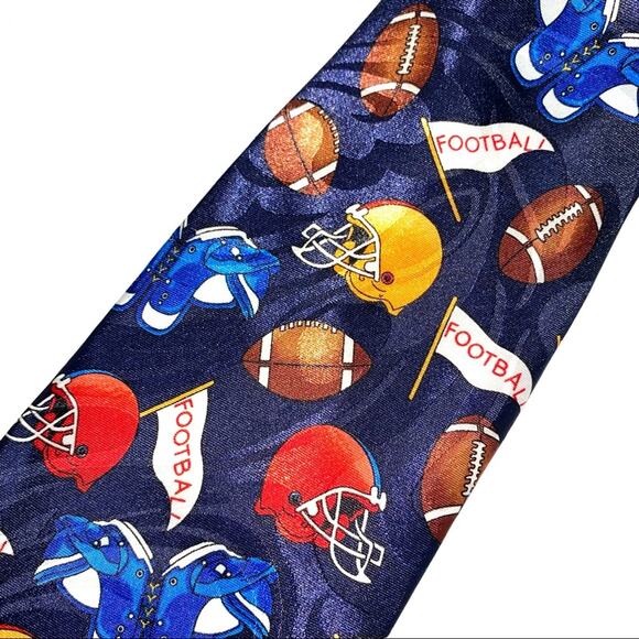 Steven Harris Hand Made Football Theme Tie - Picture 5 of 10